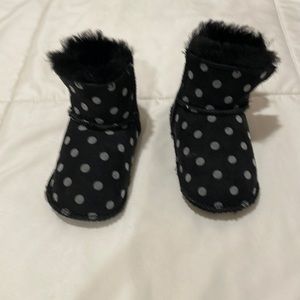 Ugg baby booties